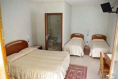 Hotel Andreis カヴァイオーン・ヴェロネーゼ
